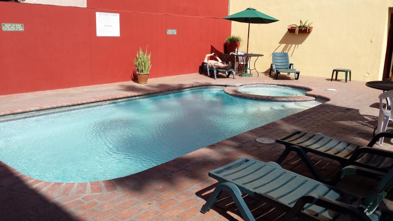 Hotel Ensenada Inn Exterior photo